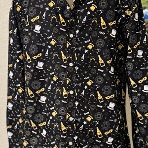 Elegant Black and Gold Men's Button Down Shirt